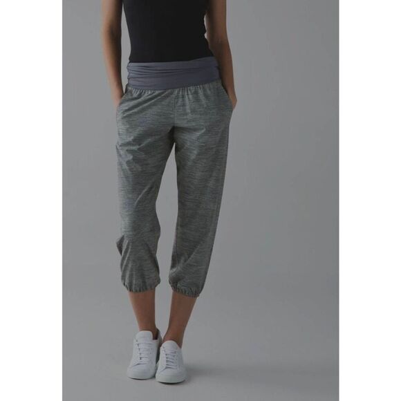 Lululemon Om Pant Commuter Denim Silver Spoon Slate 4 - Picture 1 of 5